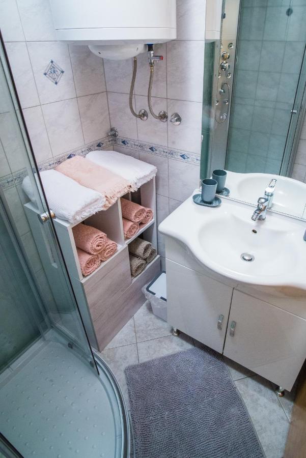 Apartment Veninsek Luče Eksteriør billede